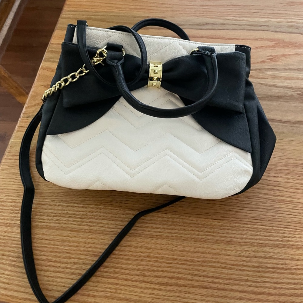 Betsey Johnson- handbag